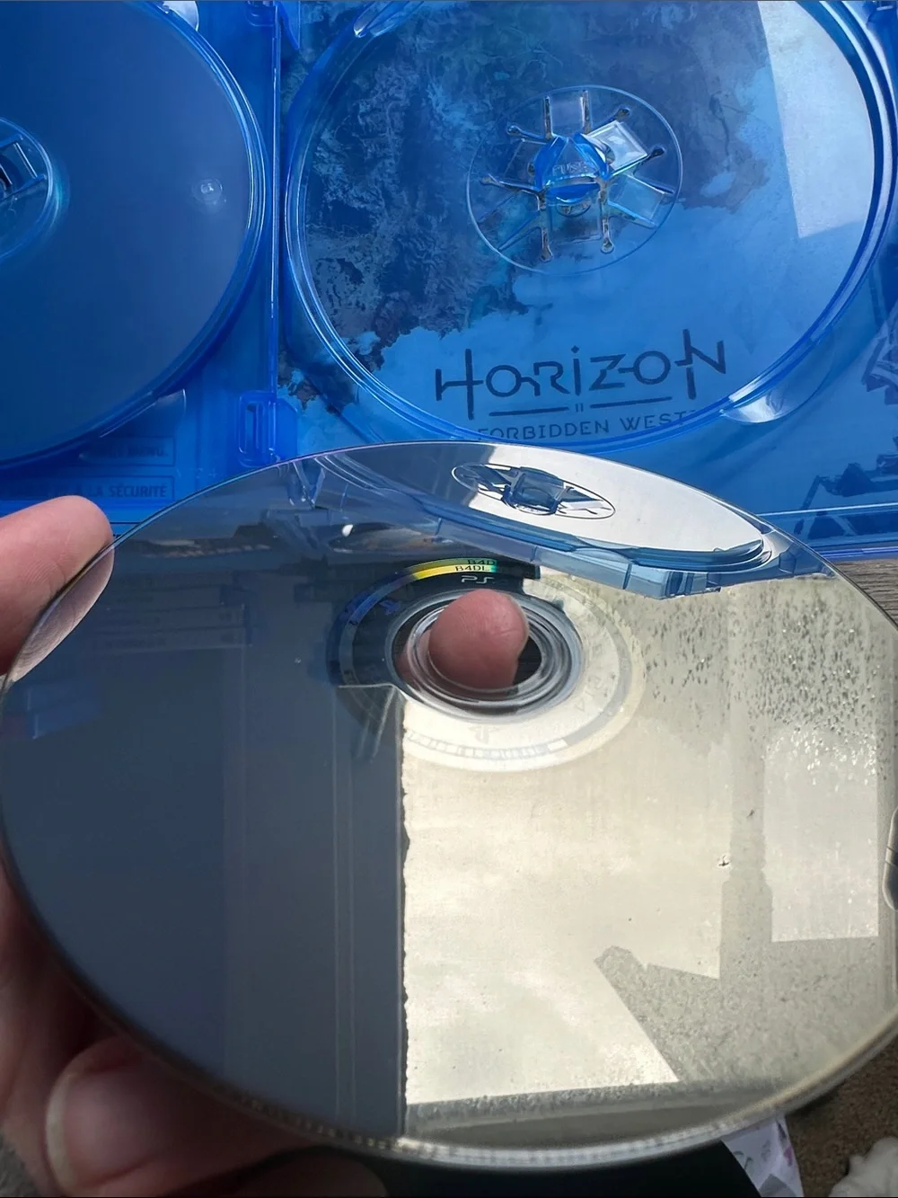 Horizon Zero Dawn + Horizon Forbidden West PS4 Bundle – Great Condition